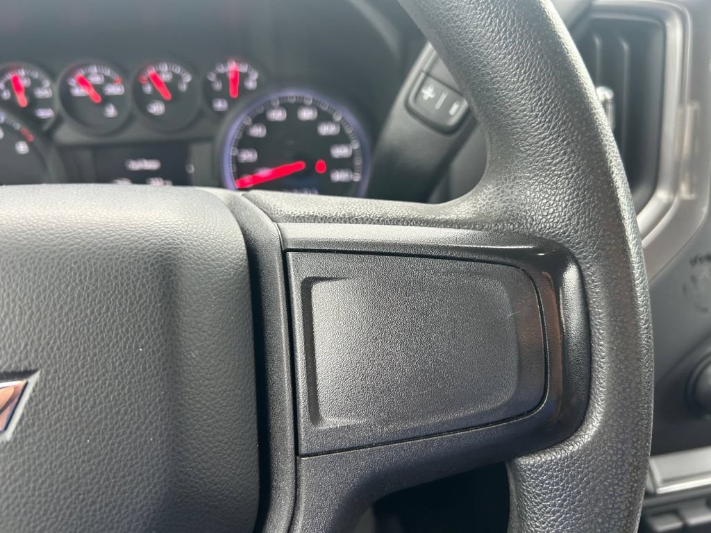 Used 2020 Chevrolet Silverado 2500 Custom w/ Custom Value Package AWD/4WD image 32