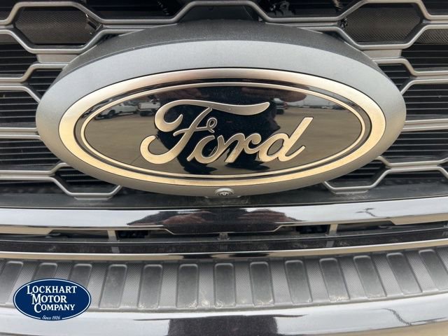 New 2025 Ford F250 XLT w/ Black Appearance Package image 9