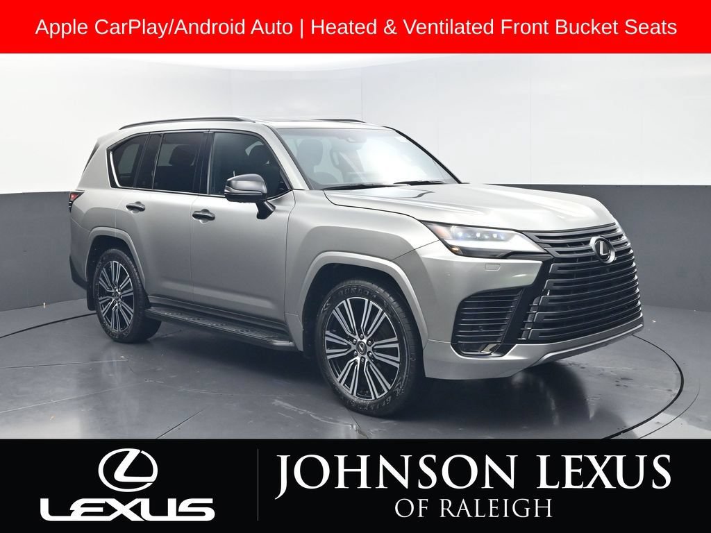 Used 2023 Lexus LX 600 4WD w/ Appearance Package image 3