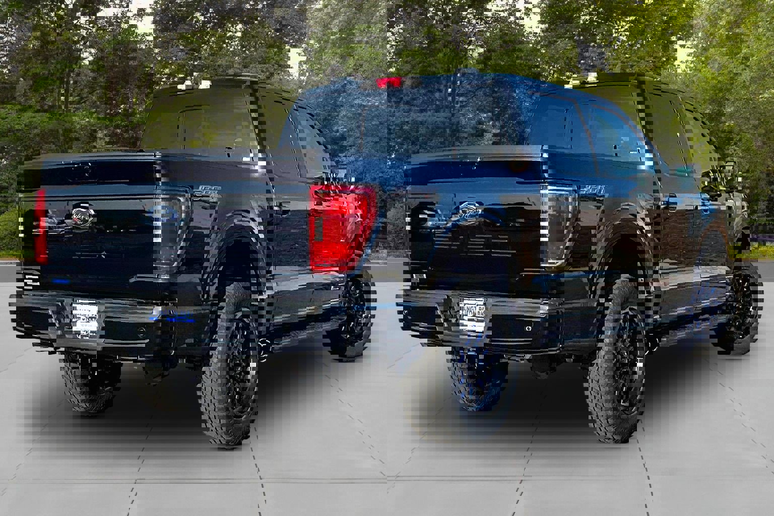 Used 2021 Ford F150 XLT w/ Equipment Group 302A High image 5