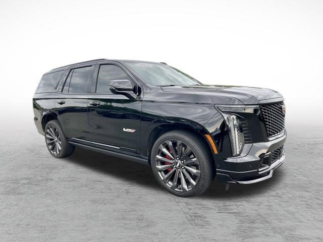 Used 2025 Cadillac Escalade V w/ LPO, Floor Liner Package AWD/4WD image 3