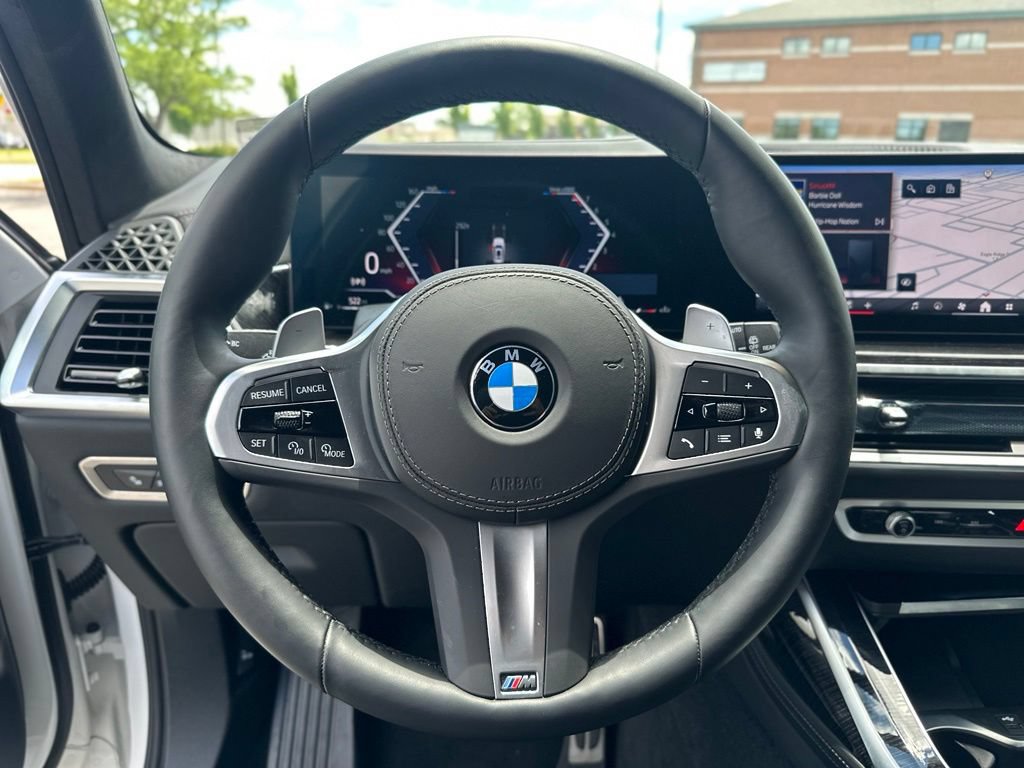 New 2026 BMW X7 xDrive40i w/ M Sport Package AWD/4WD image 30