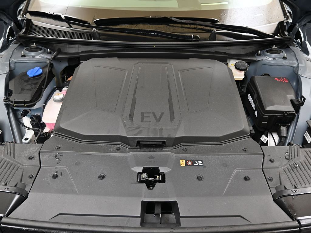 Used 2025 Hyundai Ioniq 5 Limited image 9