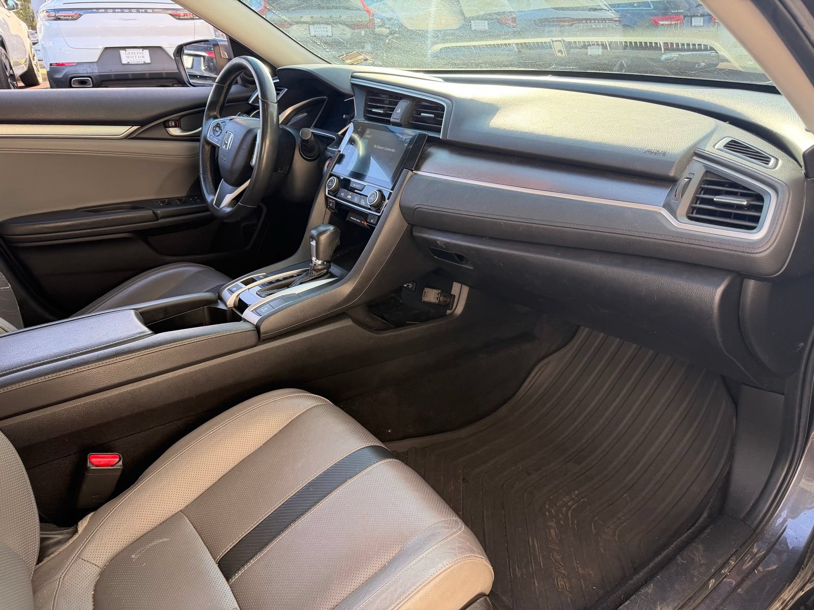 Used 2018 Honda Civic EX-L image 21