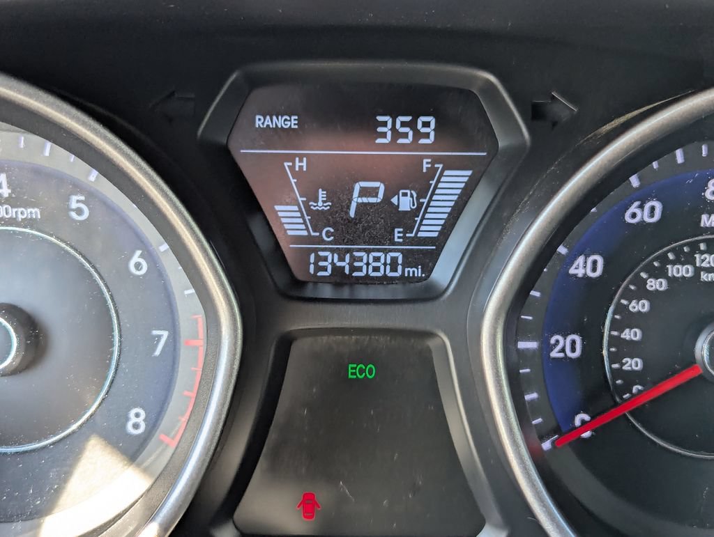 Used 2016 Hyundai Elantra SE FWD image 13