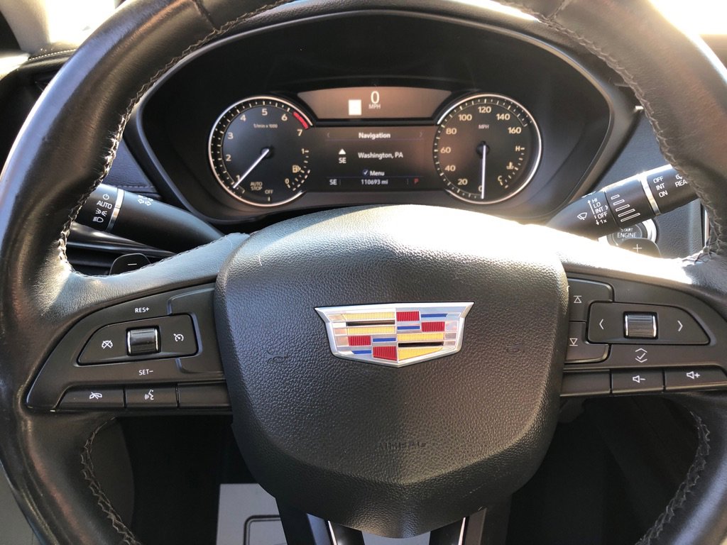 Used 2019 Cadillac XT4 Luxury image 32