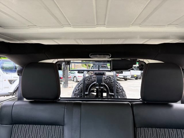 Used 2012 Jeep Wrangler Unlimited Sahara AWD/4WD image 55