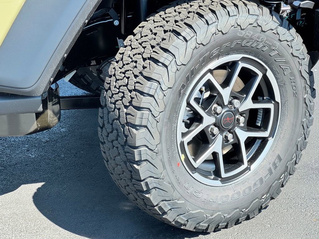 New 2026 Jeep Wrangler Unlimited Rubicon AWD/4WD image 9