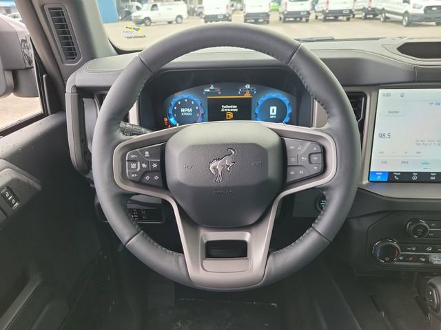 New 2026 Ford Bronco Outer Banks image 9