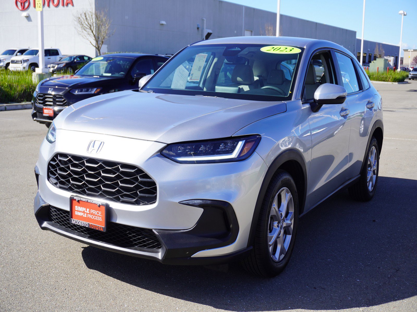 Used 2023 Honda HR-V LX image 7