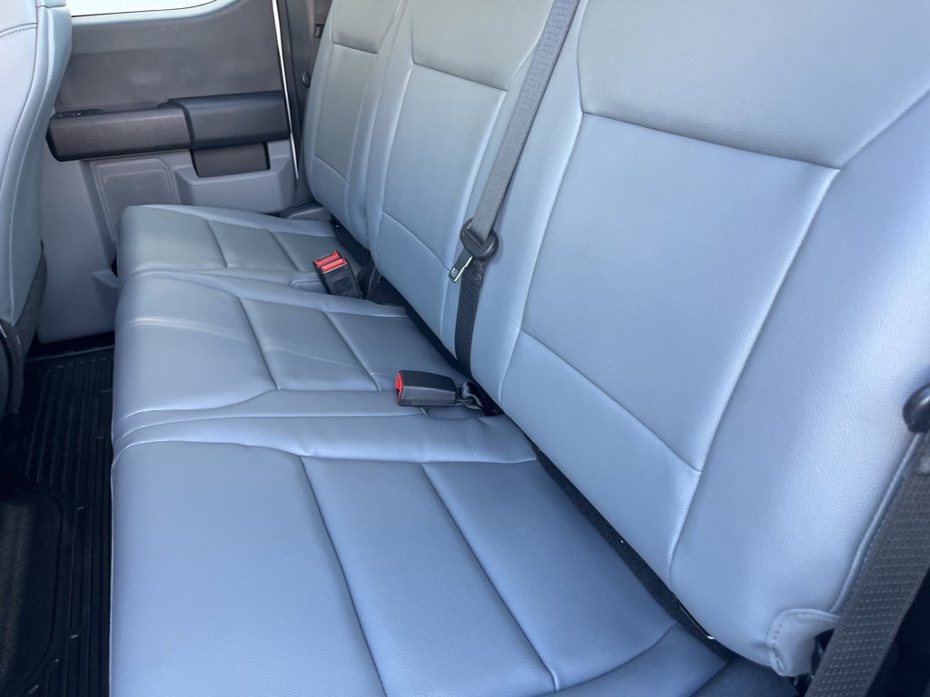 New 2026 Ford F250 XL w/ XL Chrome Package image 12