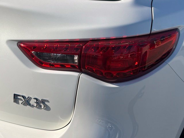 Used 2012 INFINITI FX35 2WD w/ Premium Pkg image 32