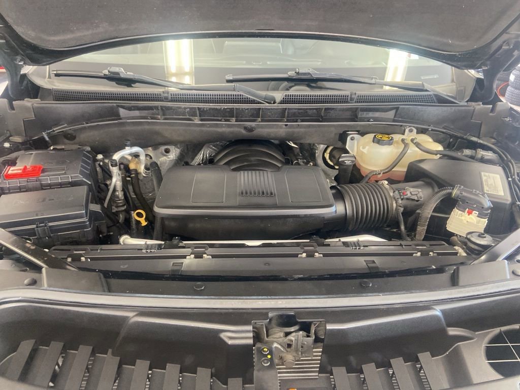 Used 2021 GMC Yukon SLT AWD/4WD image 32