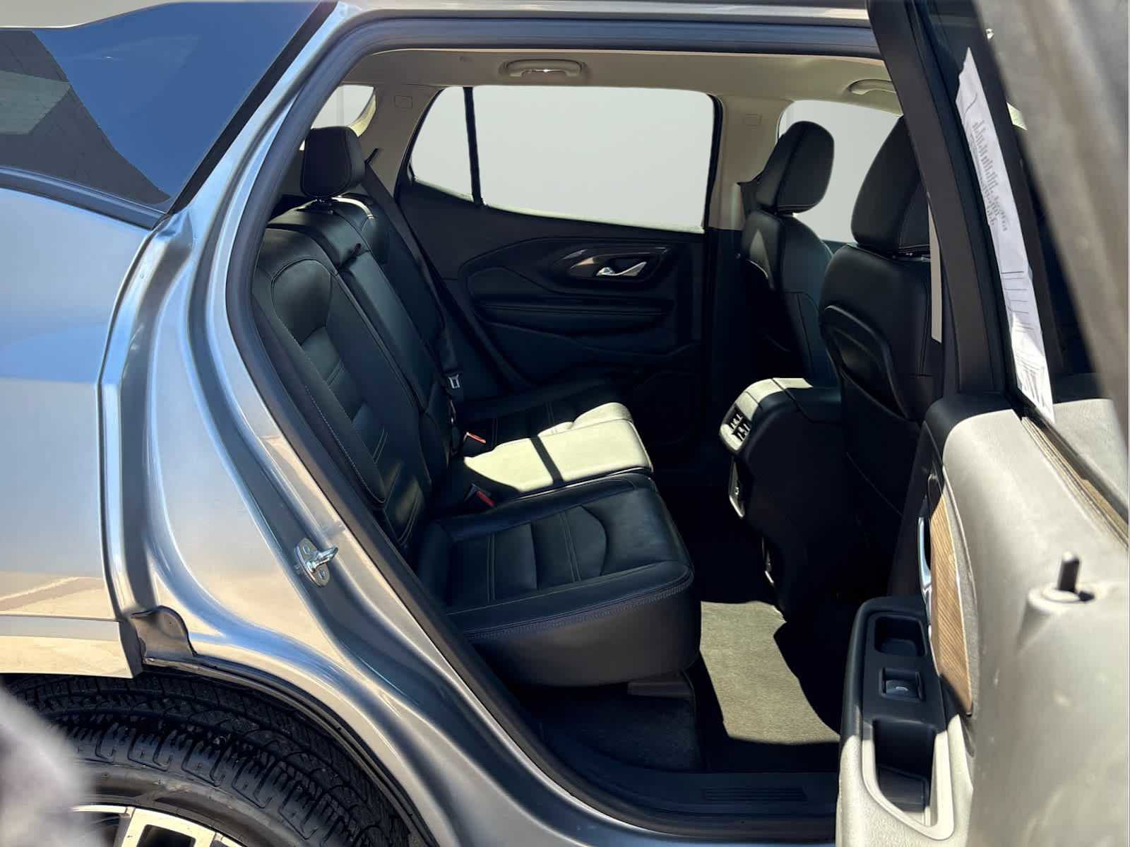 Used 2024 GMC Terrain Denali image 14