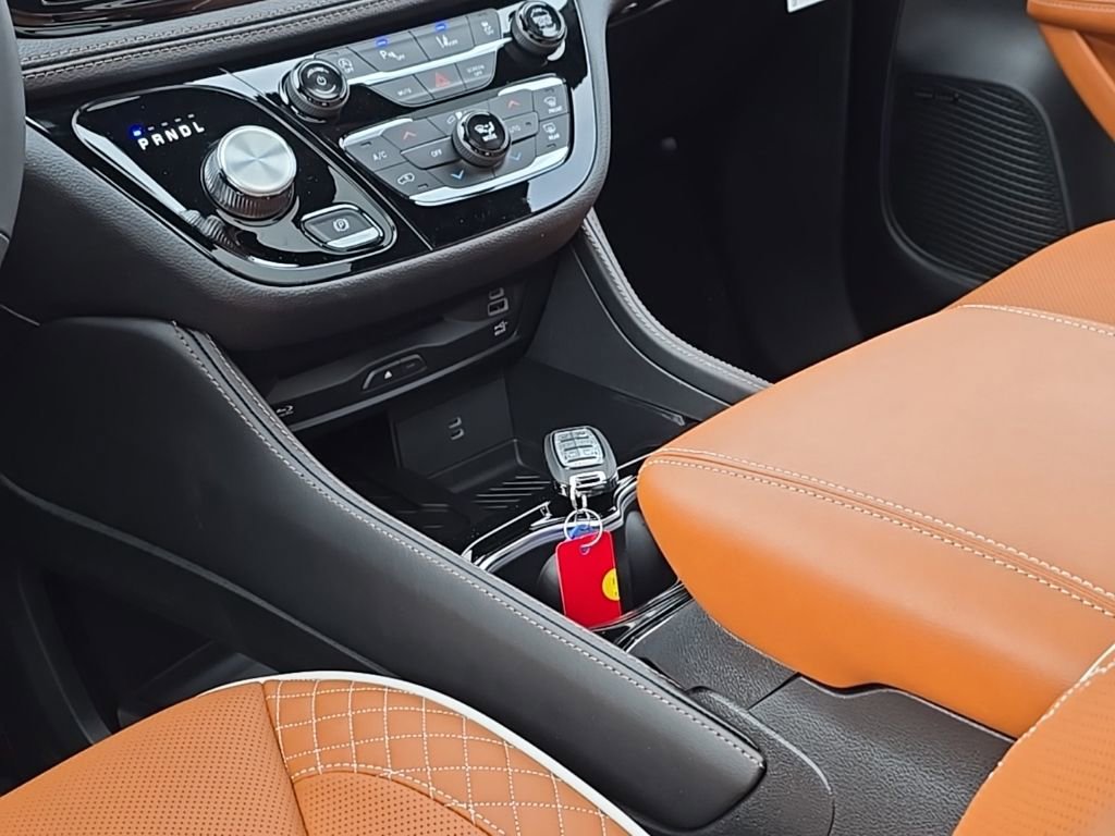 New 2026 Chrysler Pacifica Pinnacle FWD image 14