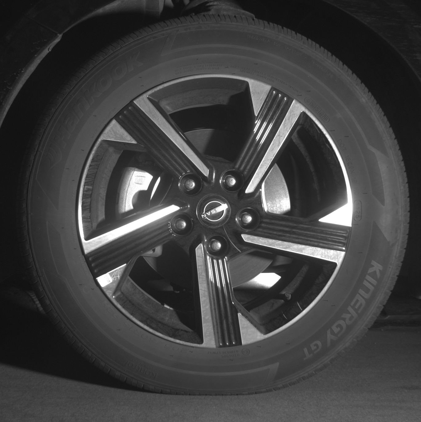 Used 2025 Nissan Sentra SV FWD image 12