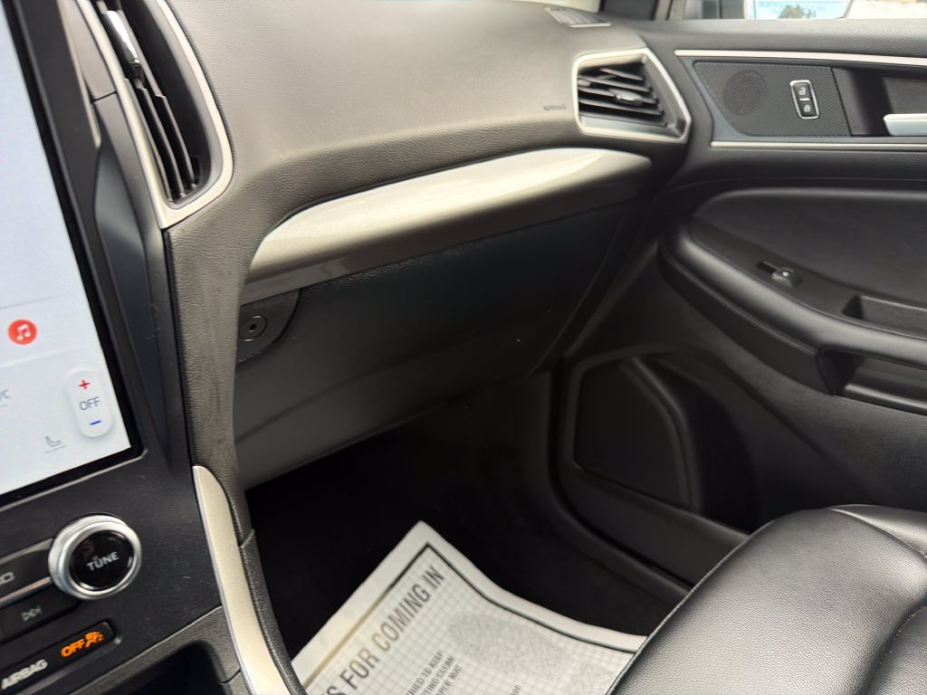 Used 2024 Ford Edge SEL w/ Convenience Package AWD/4WD image 30