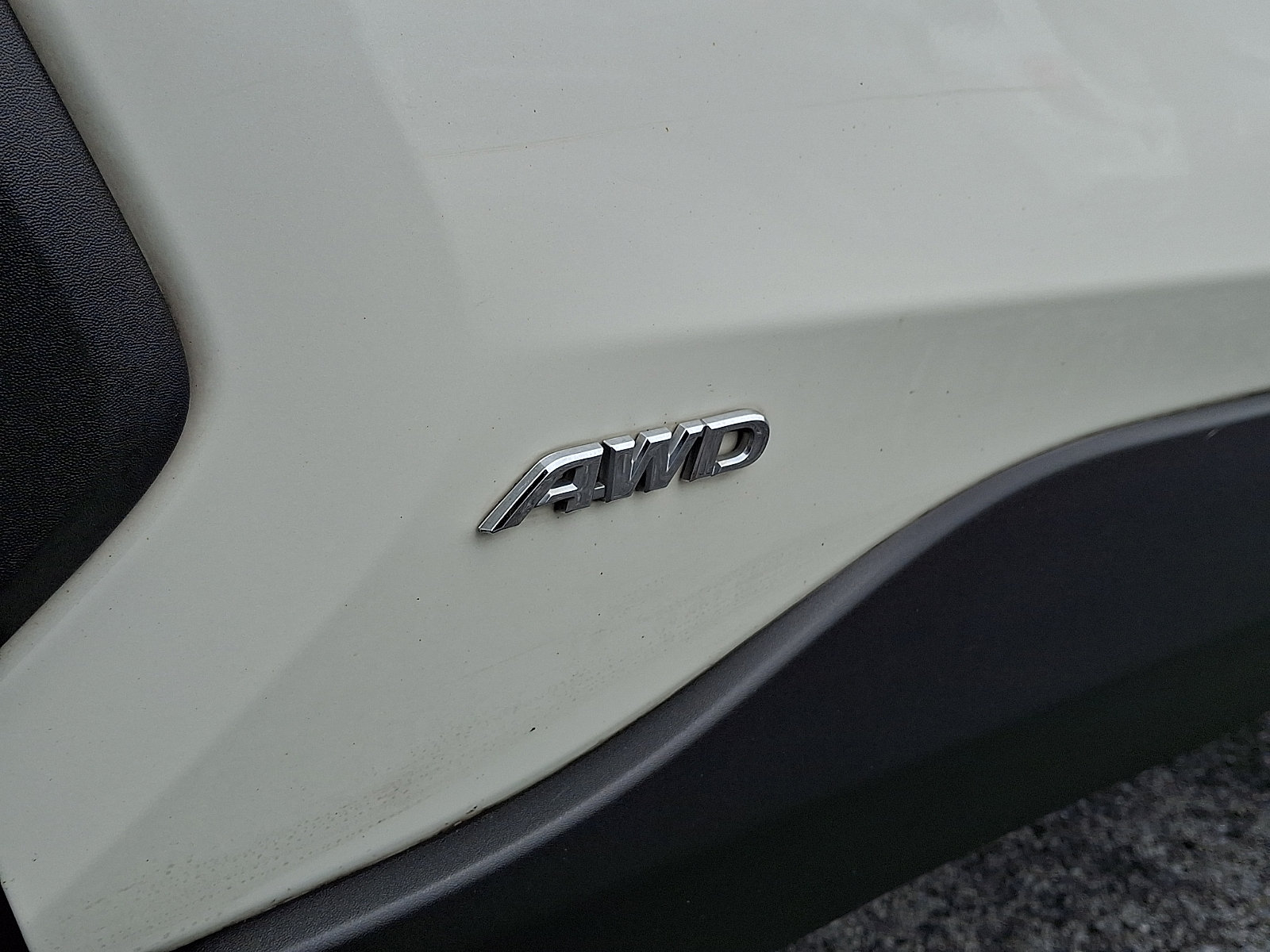Used 2019 Toyota RAV4 Limited w/ Carpet Mat Package AWD/4WD image 34