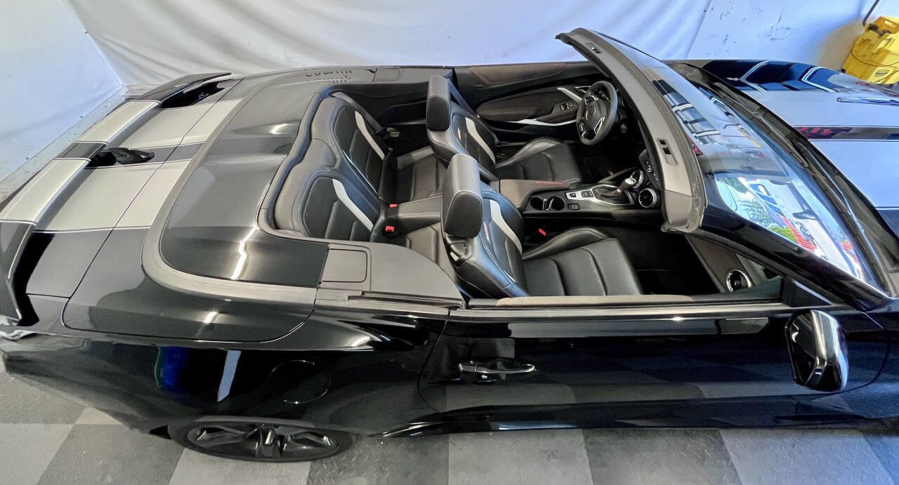 Used 2017 Chevrolet Camaro SS w/ LPO, Ground Effects Package image 21