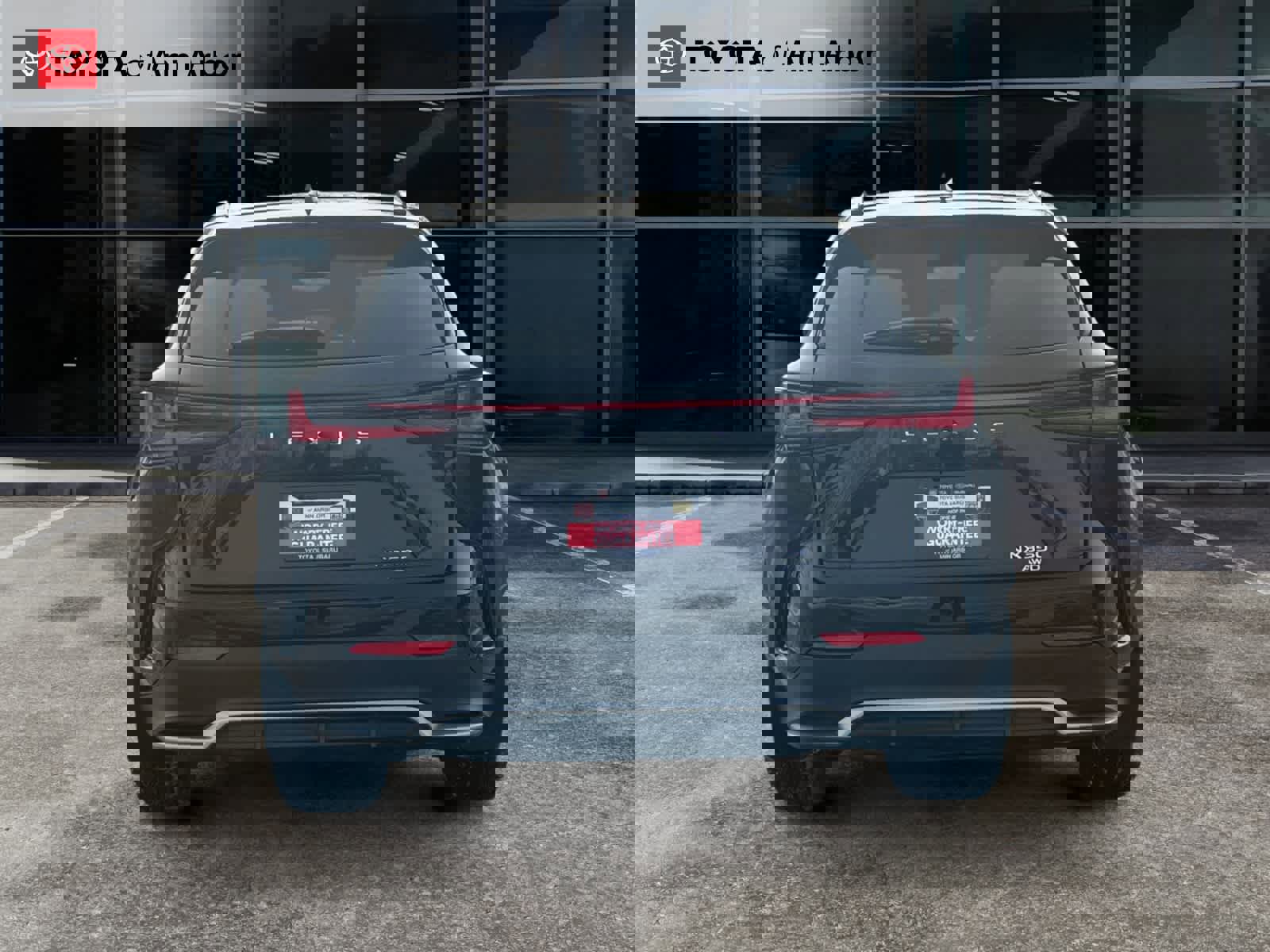 Used 2024 Lexus NX 350 F Sport image 11