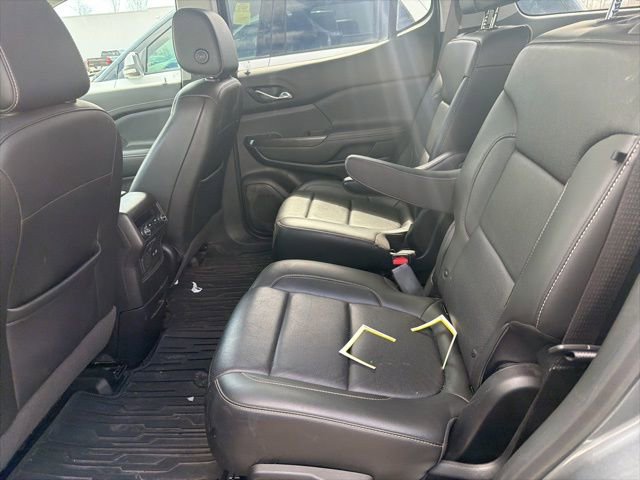 Used 2021 GMC Acadia SLT w/ Trailering Package image 7