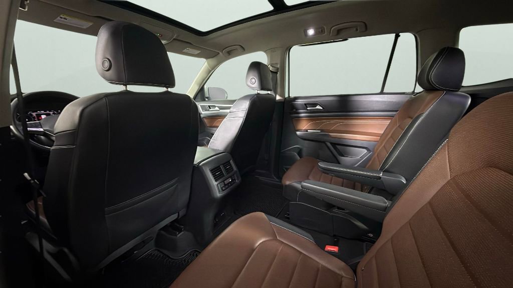 Used 2022 Volkswagen Atlas SEL Premium image 29