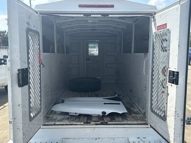 Used 2017 Ford E-350 and Econoline 350 Super Duty image 11