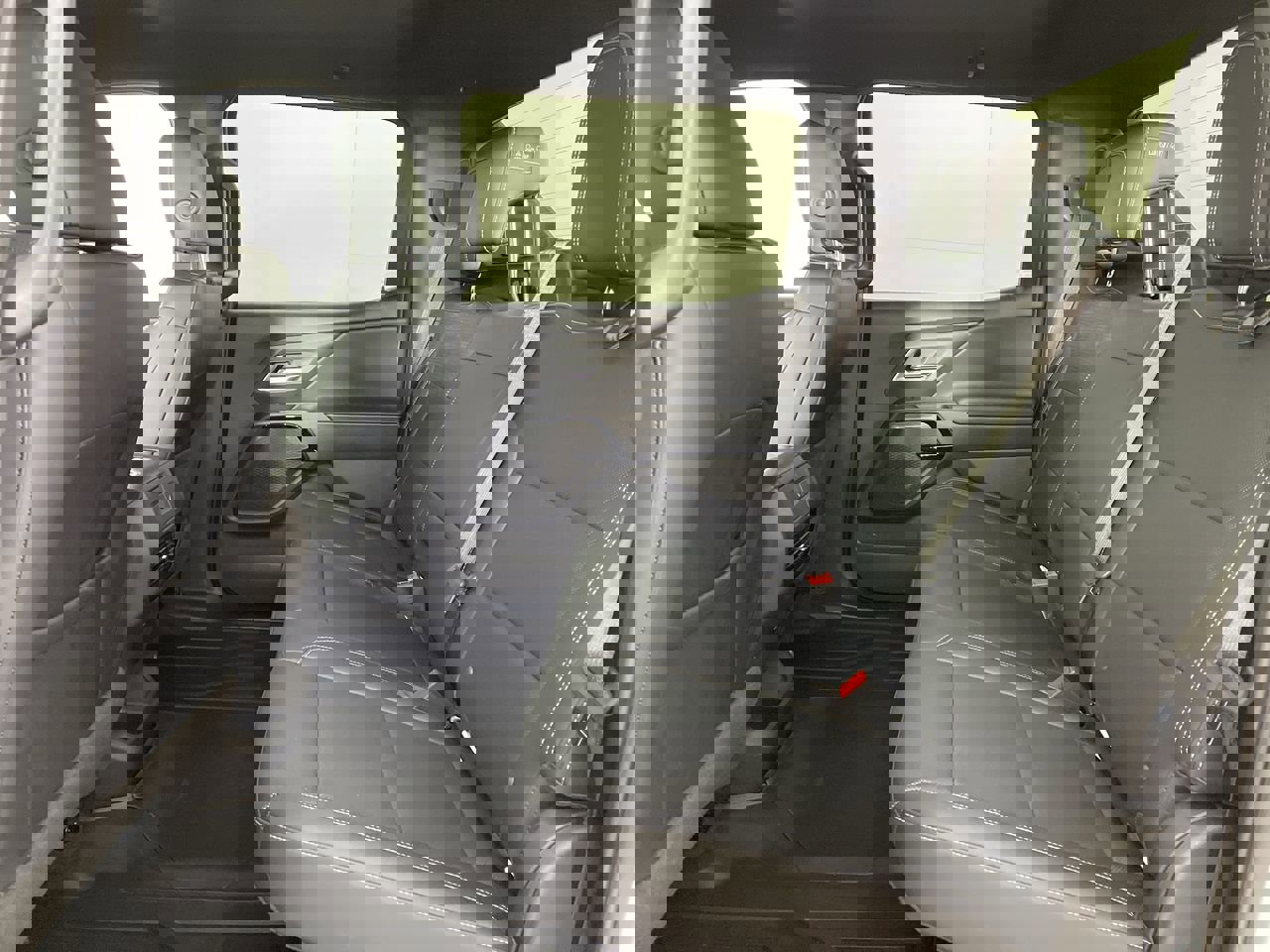 New 2025 Chevrolet Silverado EV LT image 85