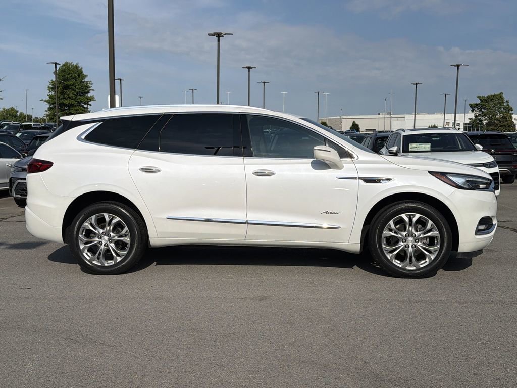 Used 2020 Buick Enclave Avenir w/ Avenir Technology Package FWD image 6