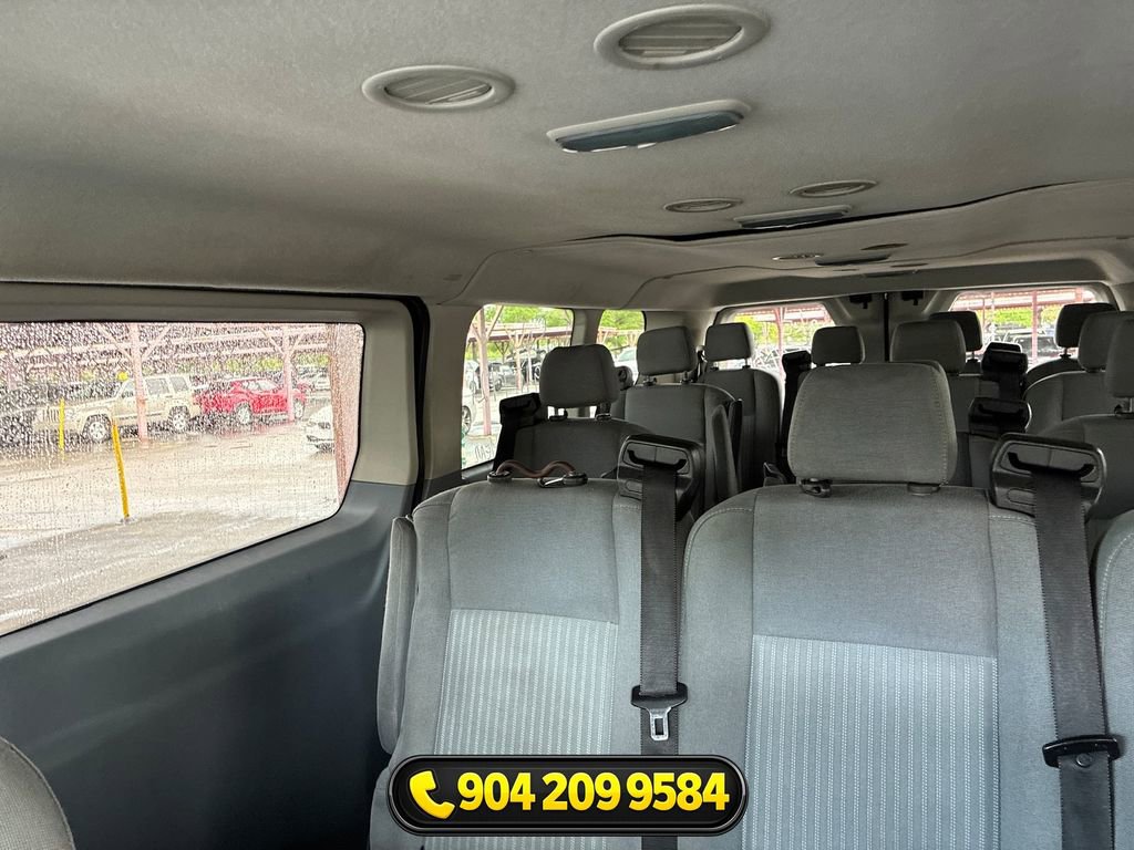 Used 2016 Ford Transit 350 XLT RWD image 3