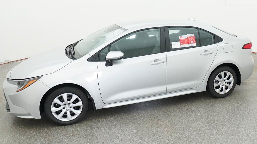 New 2026 Toyota Corolla LE FWD image 5