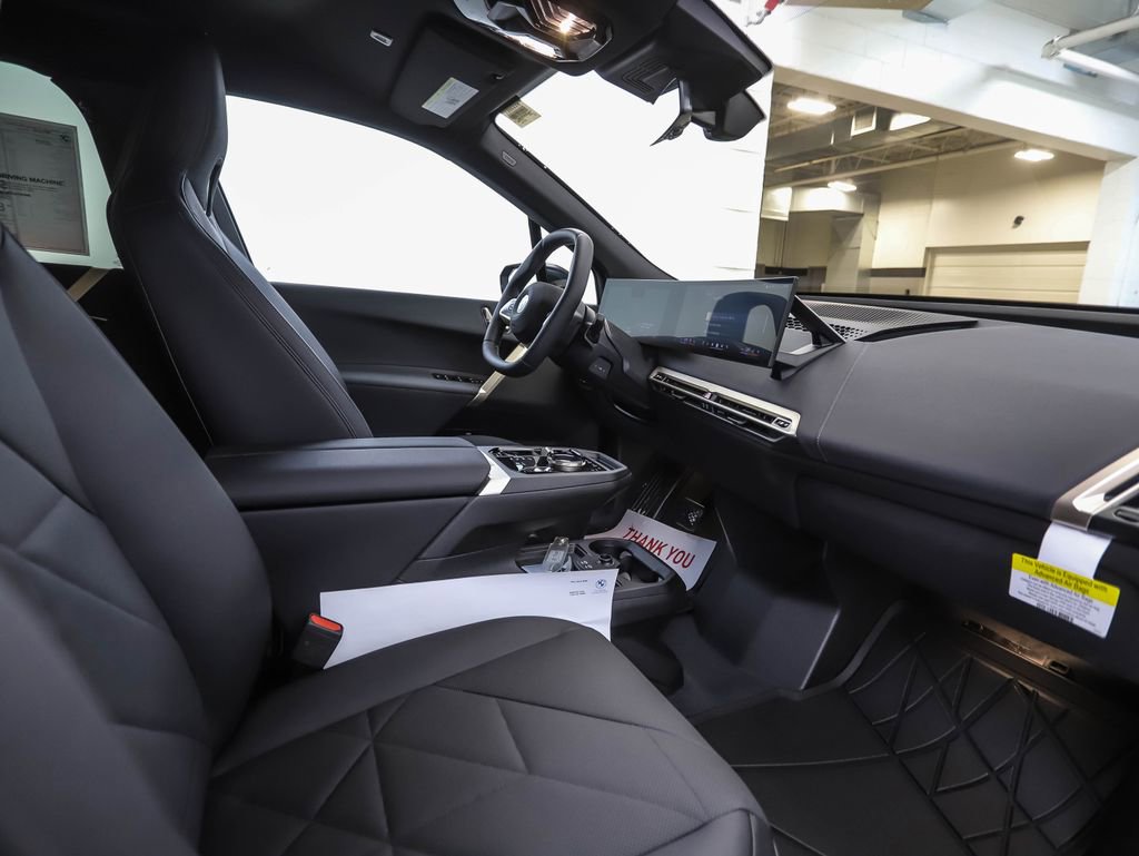 New 2026 BMW iX xDrive45 w/ Premium Package image 30