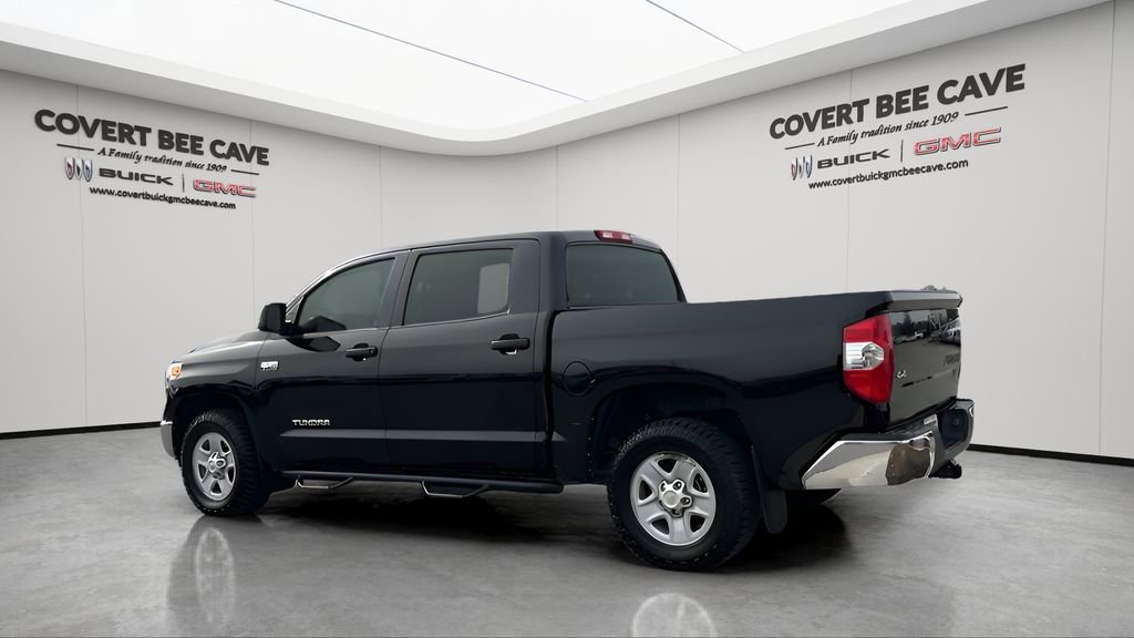 Used 2018 Toyota Tundra SR5 w/ SR5 Upgrade Package image 6