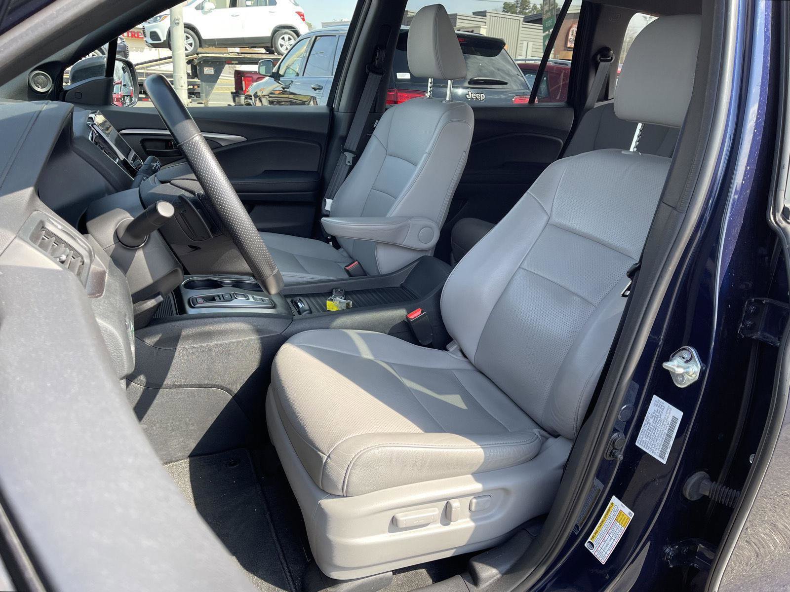 Used 2023 Honda Passport EX-L image 14