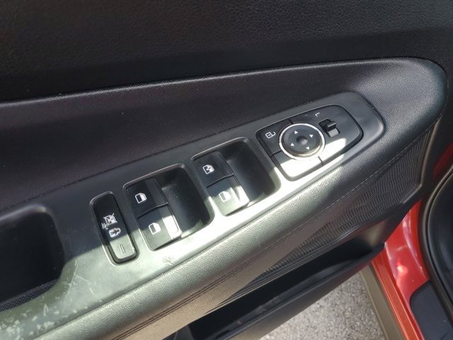 Used 2019 Hyundai Santa Fe SE FWD image 22
