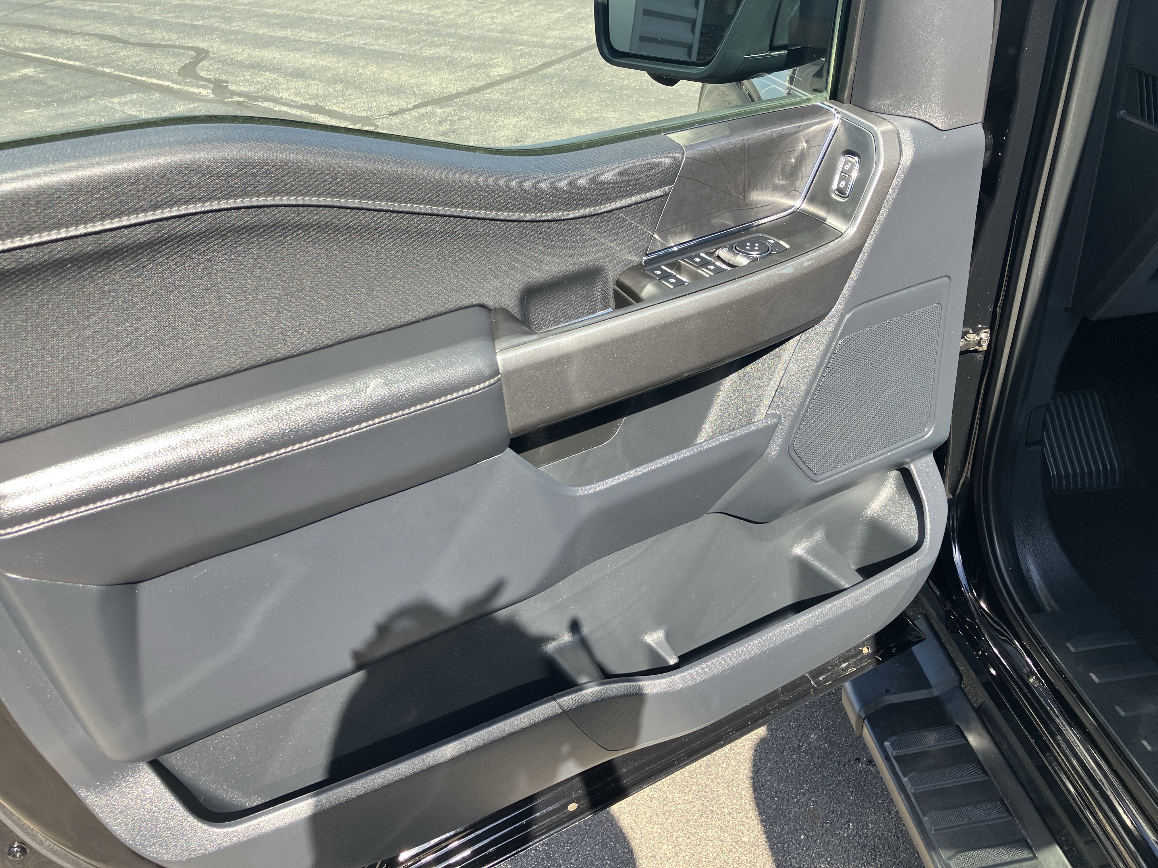 Used 2023 Ford F150 XLT w/ Equipment Group 302A High AWD/4WD image 17