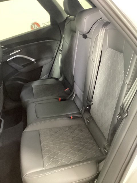 New 2025 Audi SQ5 Premium Plus AWD/4WD image 10