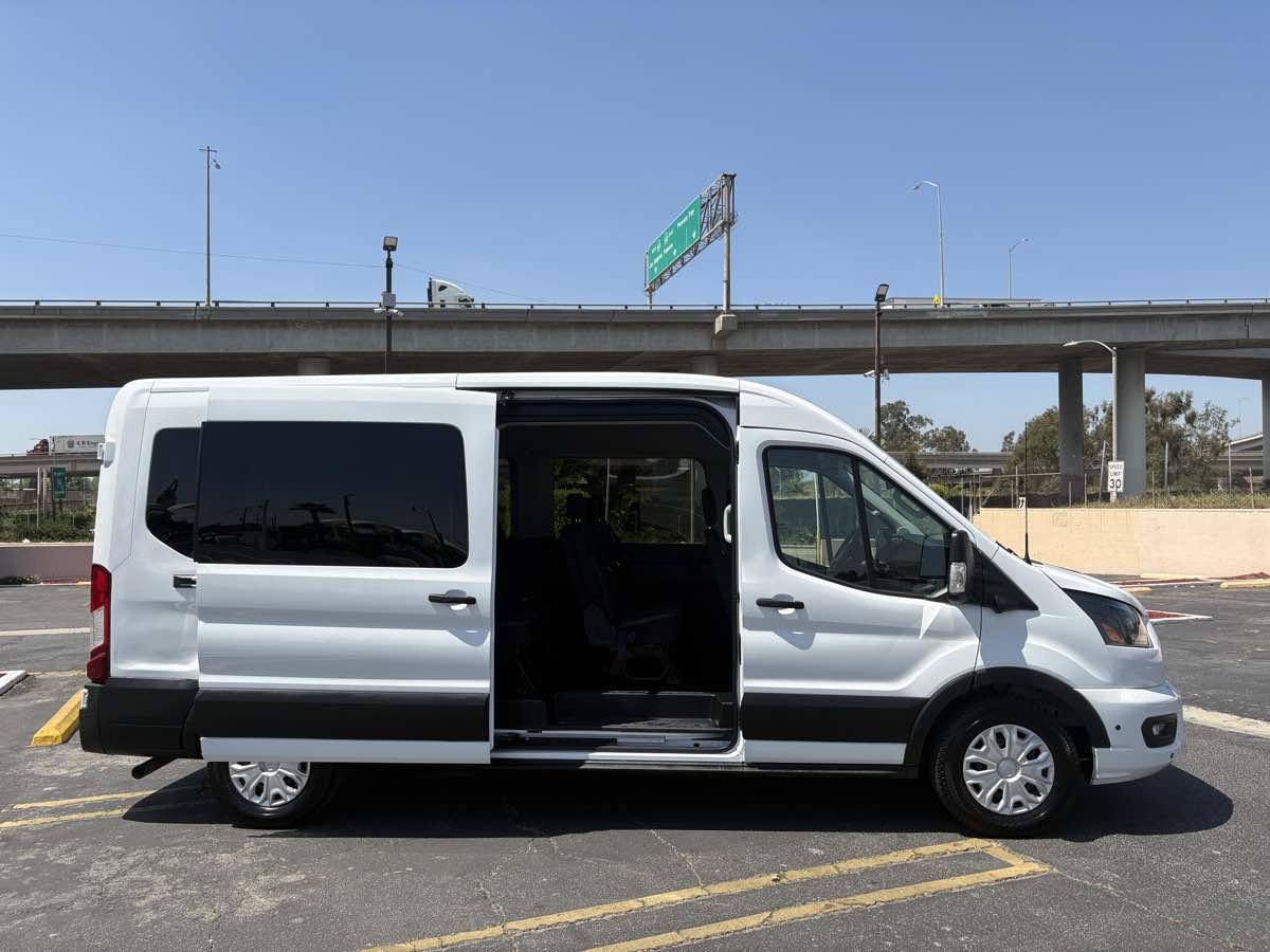 Used 2026 Ford Transit 350 XLT image 42