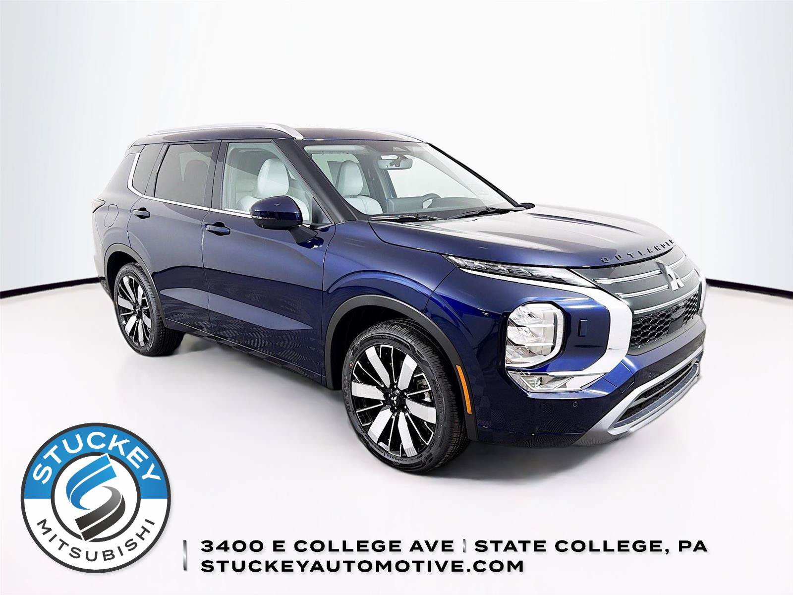 New 2026 Mitsubishi Outlander SEL