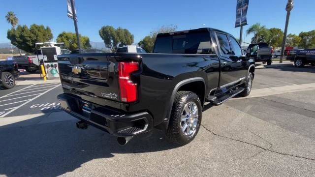 New 2026 Chevrolet Silverado 2500 High Country w/ Technology Package image 8