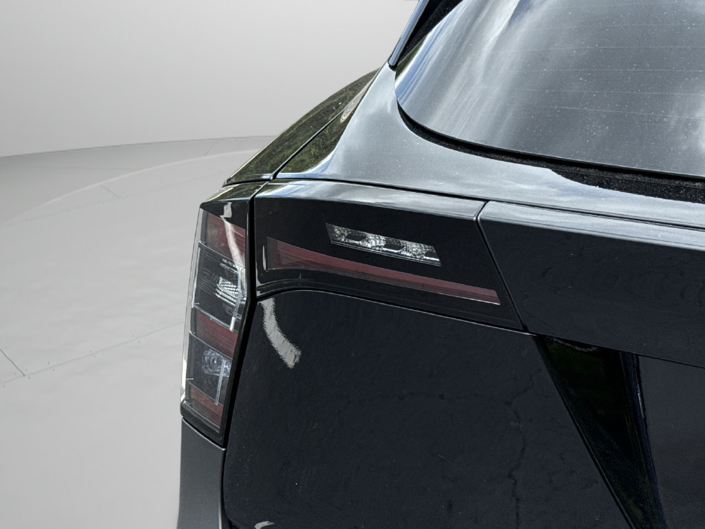 New 2026 Nissan Kicks SR FWD image 44