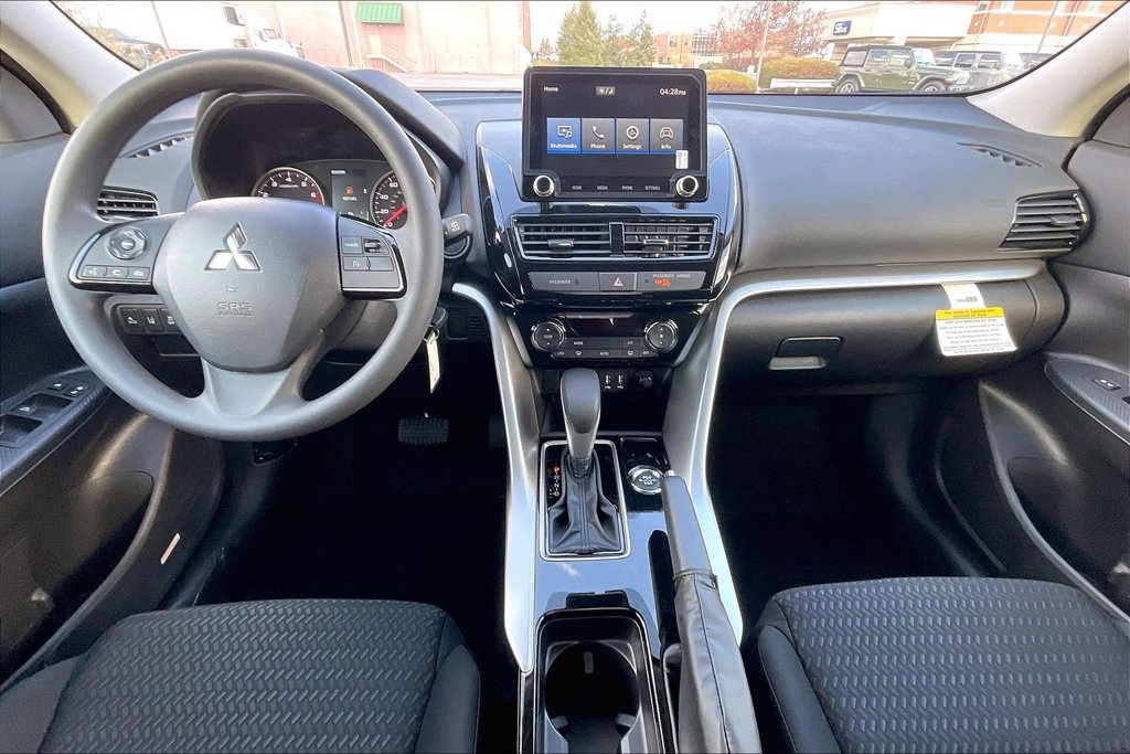 New 2026 Mitsubishi Eclipse Cross ES AWD/4WD image 5