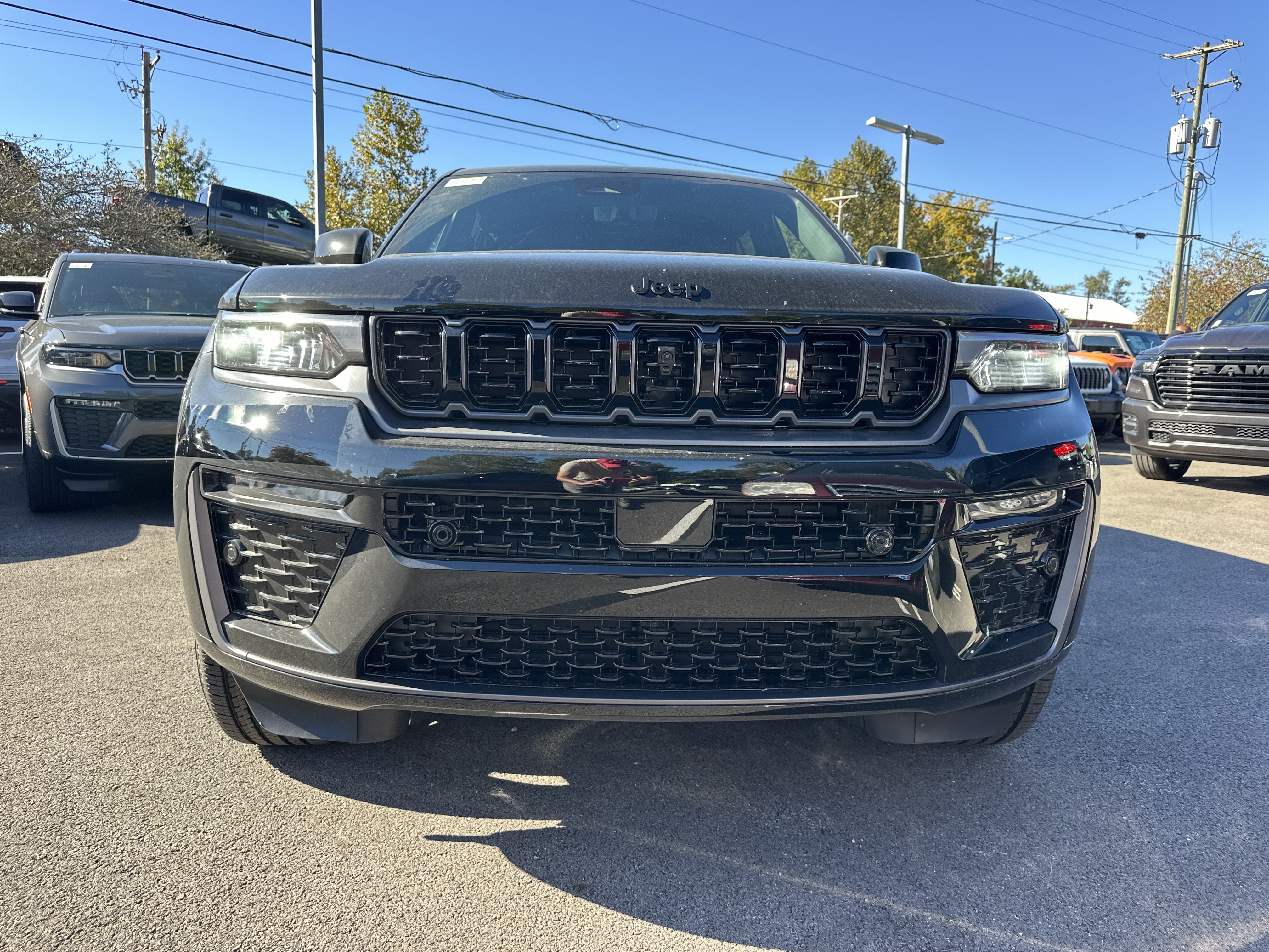 New 2027 Jeep Grand Cherokee L Limited AWD/4WD image 20