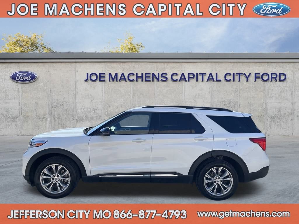 Certified 2023 Ford Explorer XLT w/ Equipment Group 202A image 4