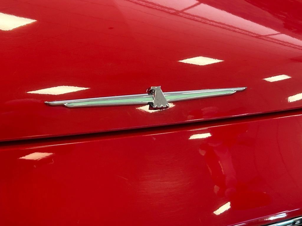 Used 2002 Ford Thunderbird image 20