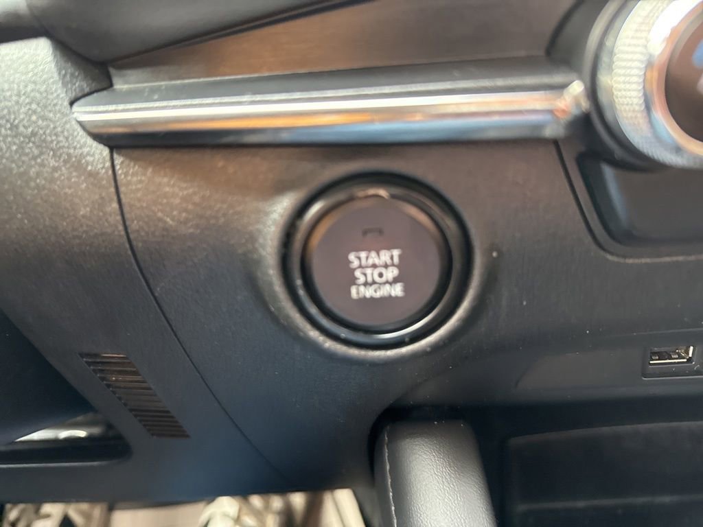 Used 2019 MAZDA MAZDA3 AWD Sedan w/ Preferred Package image 46