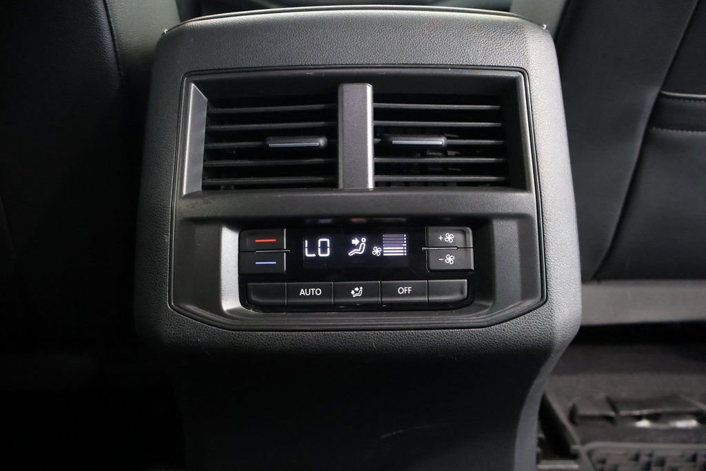 Used 2022 Volkswagen Atlas SE image 25