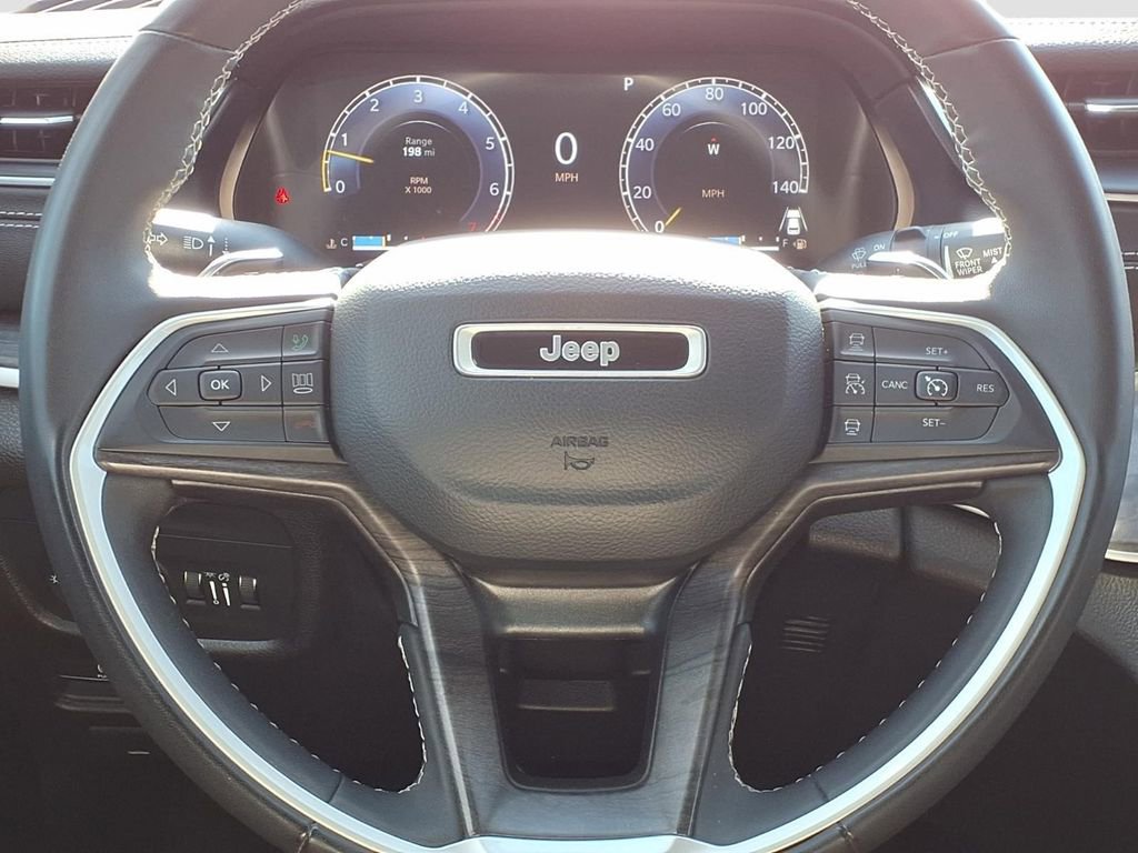 Used 2023 Jeep Grand Cherokee Limited w/ Trailer Tow Prep Group (B) image 20