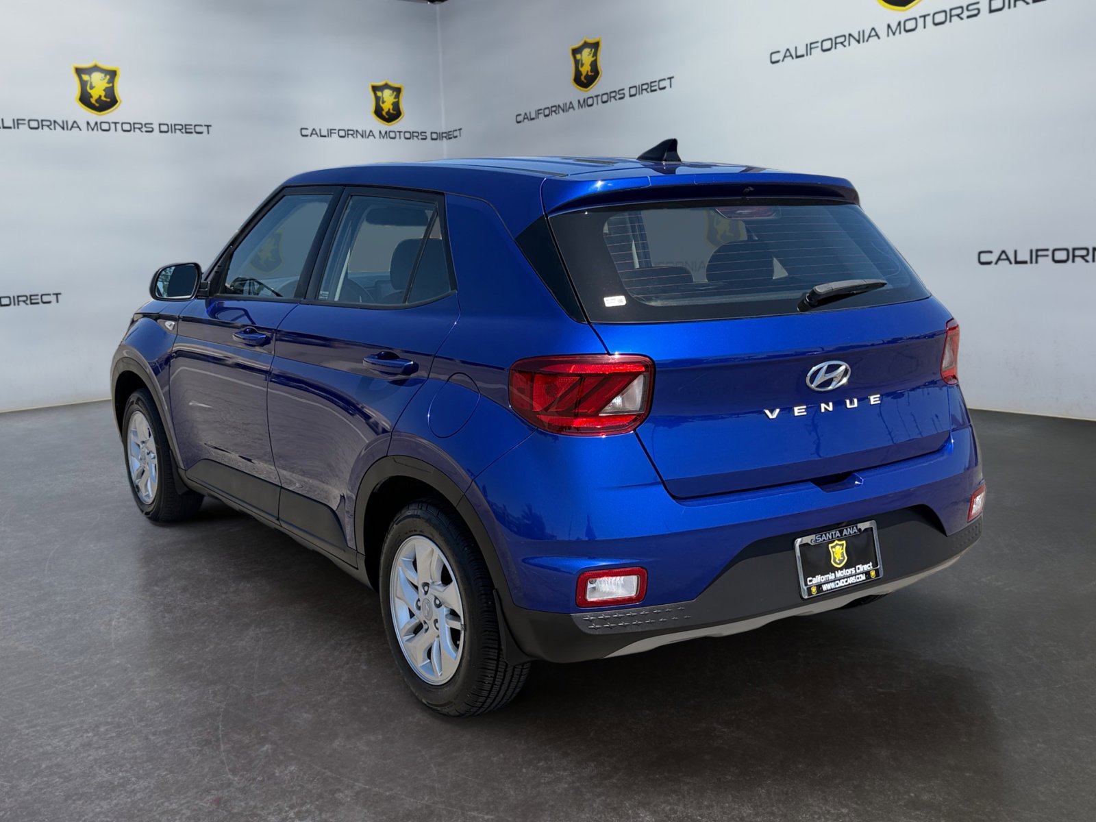 Used 2022 Hyundai Venue SE FWD image 7
