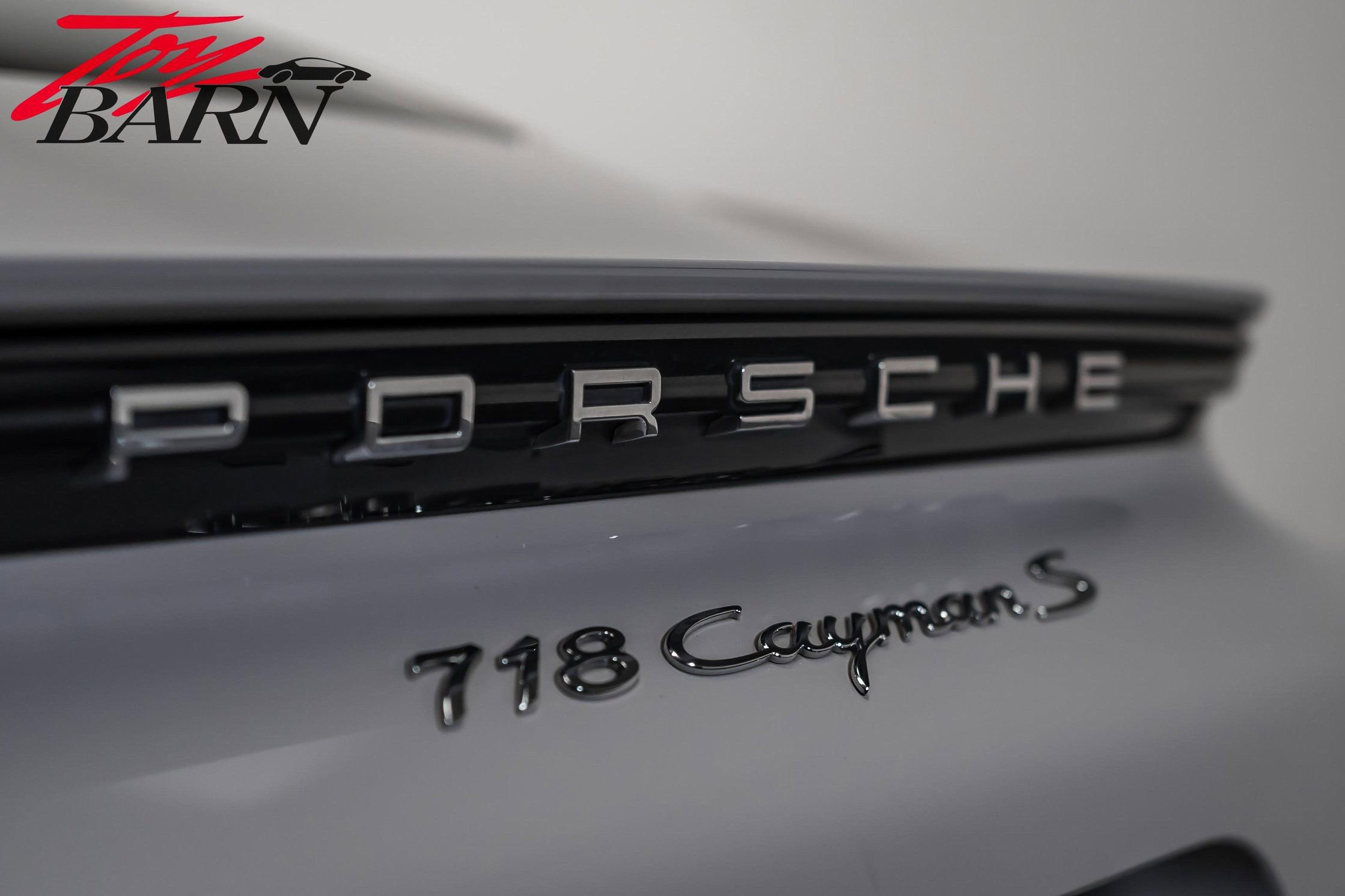 Used 2018 Porsche 718 Cayman S image 14